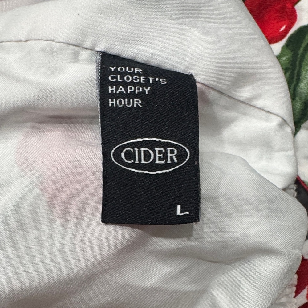 Cider Cherry-Print Puff Sleeve Crop Top - Picture 5 of 5